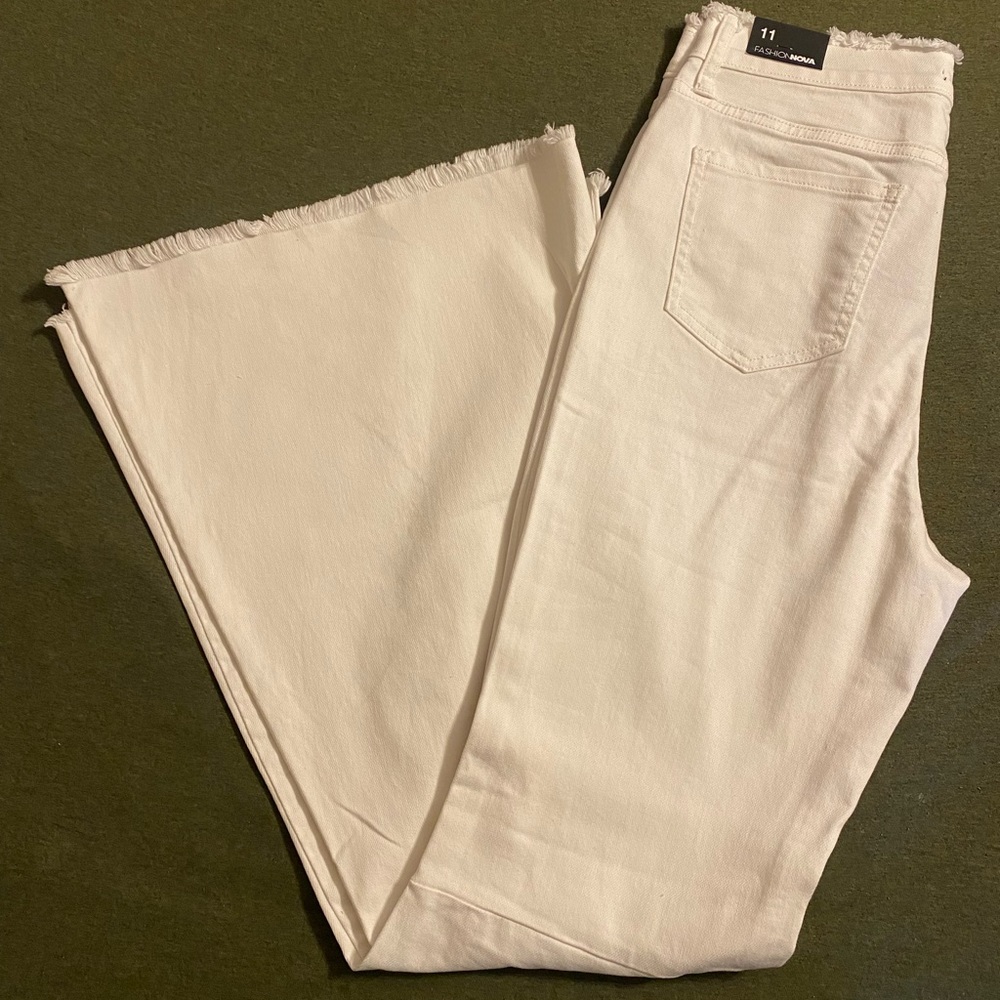 FASHION NOVA! Pure Soul High Rise Super Flare Jeans - Picture 1 of 3